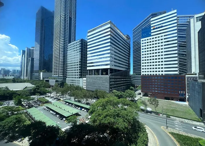 Spacious 1br With 300mbps Internet Near High Street Bgc * Manila