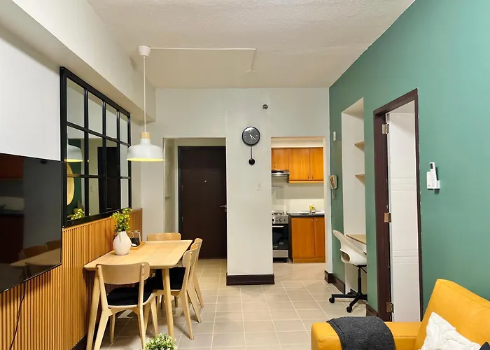 Spacious 1br With 300mbps Internet Near High Street Bgc * Manila