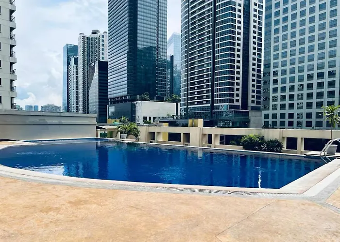 Spacious 1br With 300mbps Internet Near High Street Bgc Apartment *